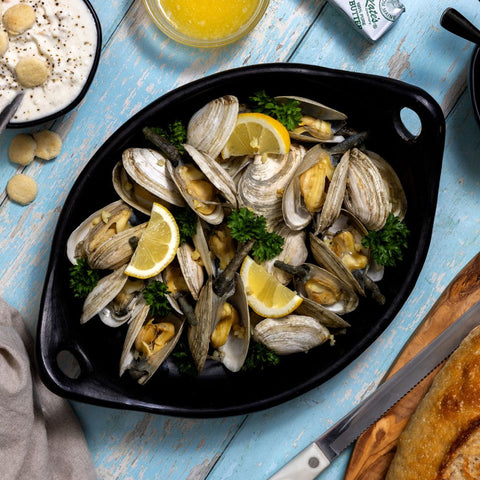 Gulf of Maine steamer clams; serving suggestion