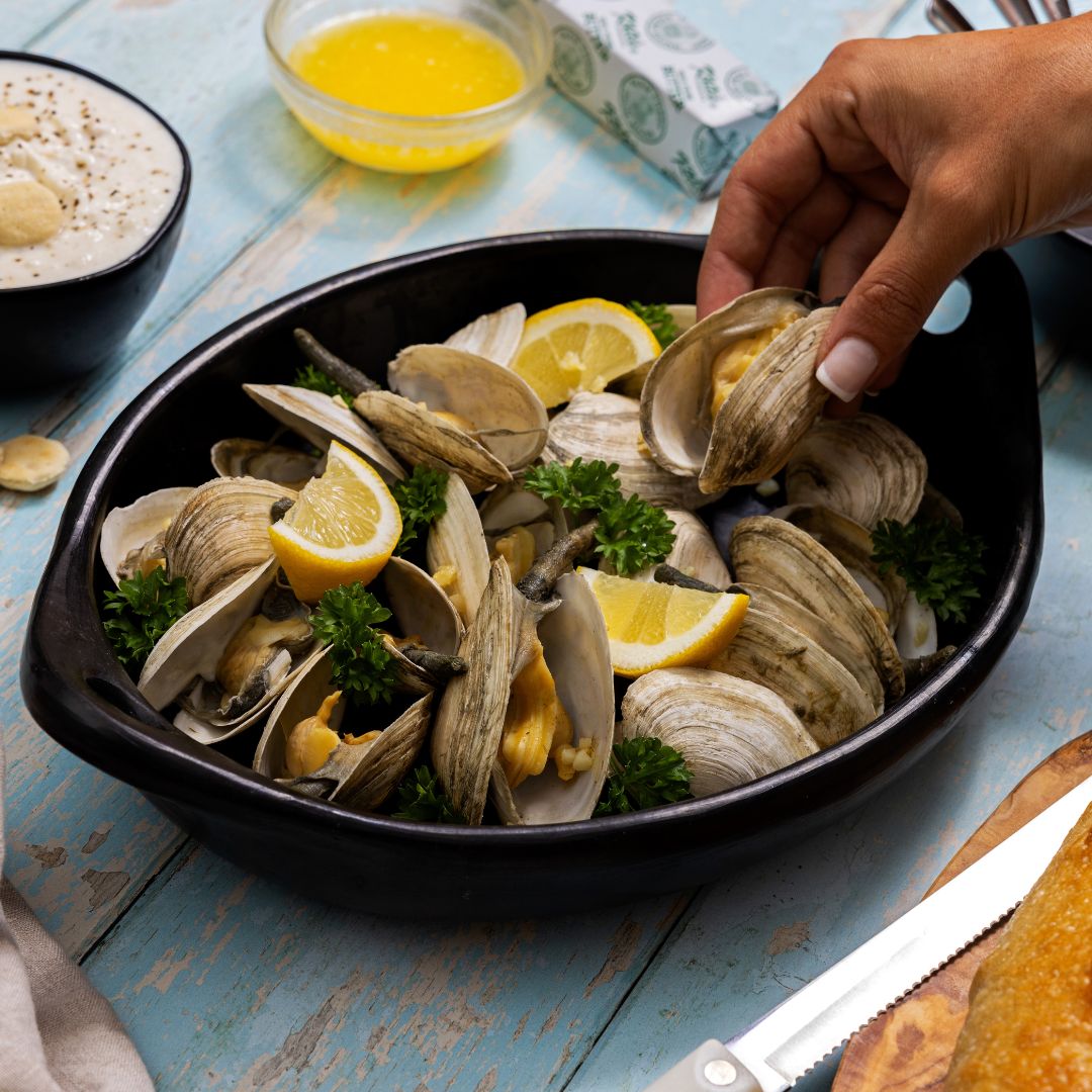 Fresh Steamer Clams Shipped Overnight From Maine